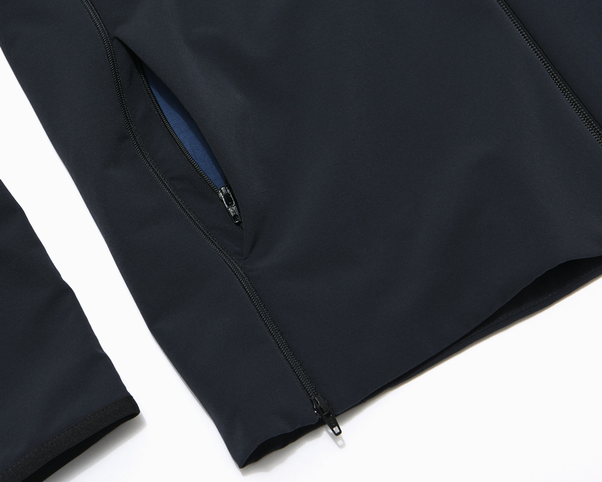 Outlier - EXPERIMENT 047 - ALPHACHARGE HOODED COWLNECK (flat, pocket)