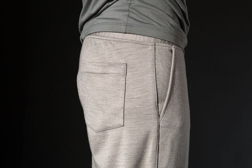 Outlier - Doublefine Merino Sweatpants (Pocket detail)
