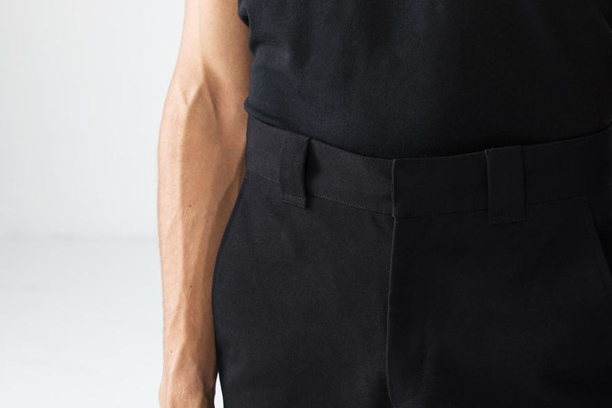 Outlier - Duckworks (story, front detail)