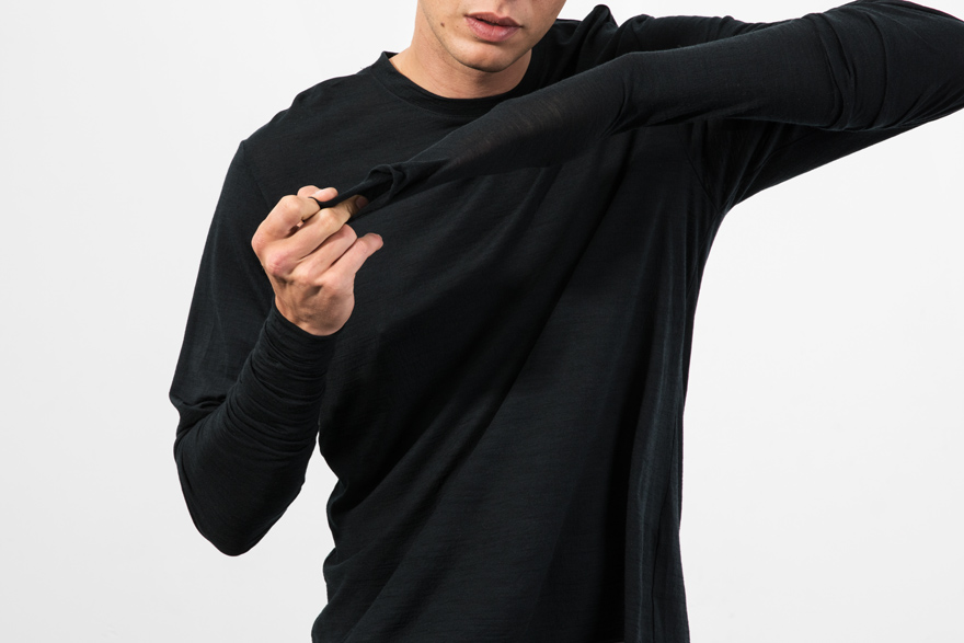 Outlier - Experiment 021 - Unfinished Longsleeve (story, sleeve pull)