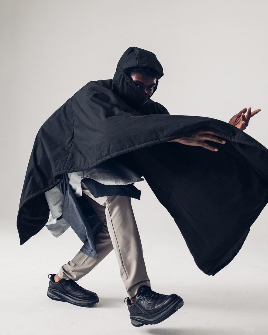 Outlier - Experiment 138 - Extrawinter Poncho (story, movin)