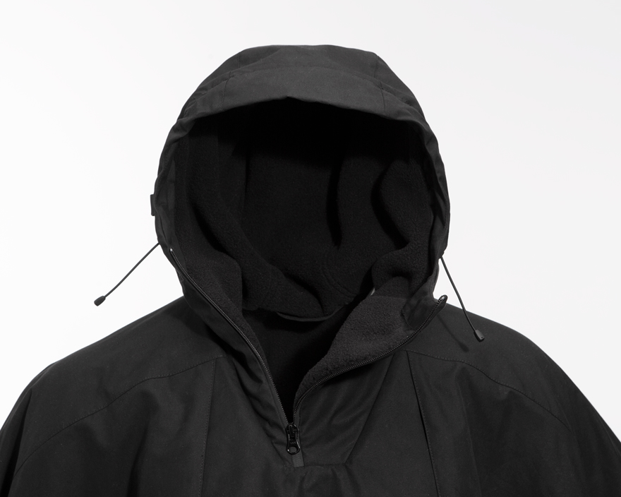 Outlier - Experiment 138 - Extrawinter Poncho (flat, hood)