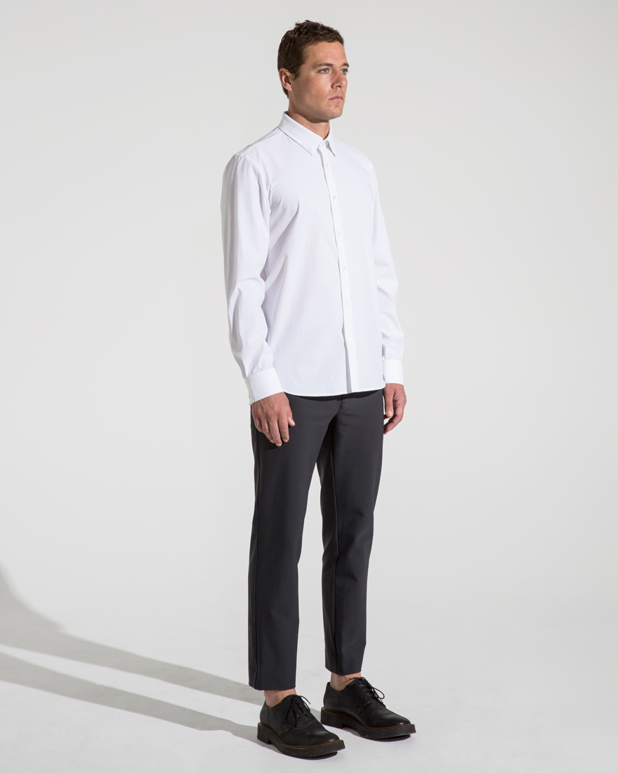 Outlier - Freecotton Button-Up (fit, front)