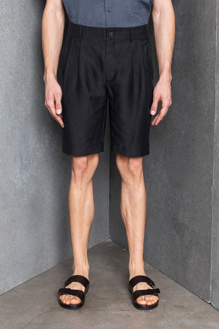 Outlier - Injected Linen Pleated Shorts (Fit, Front)