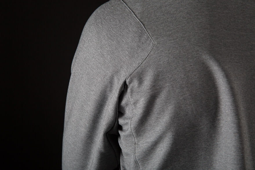Outlier - M-Back Pullover (Side detail, Static)