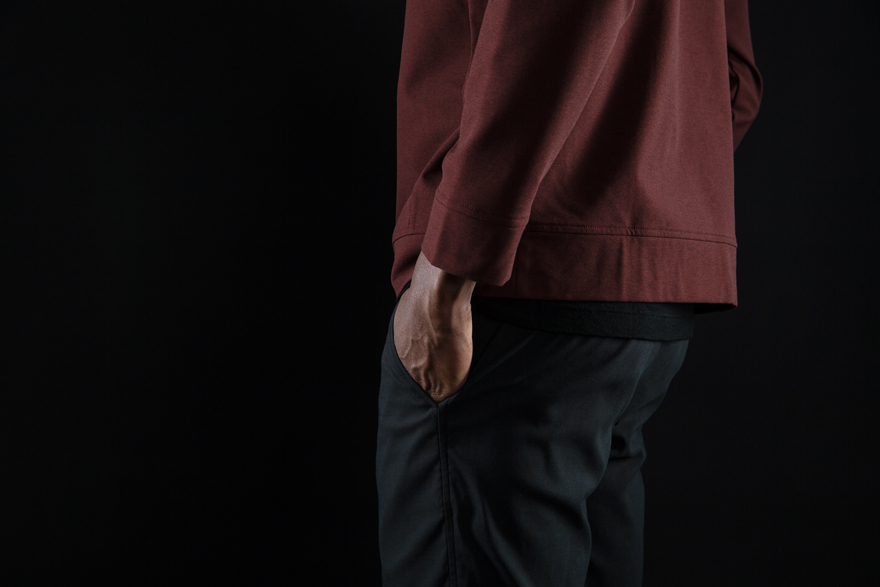 Outlier - M-Back Pullover (Bottom detail, Shademaroon)