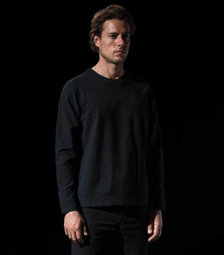 Outlier - M-Back Pullover (Fit front)