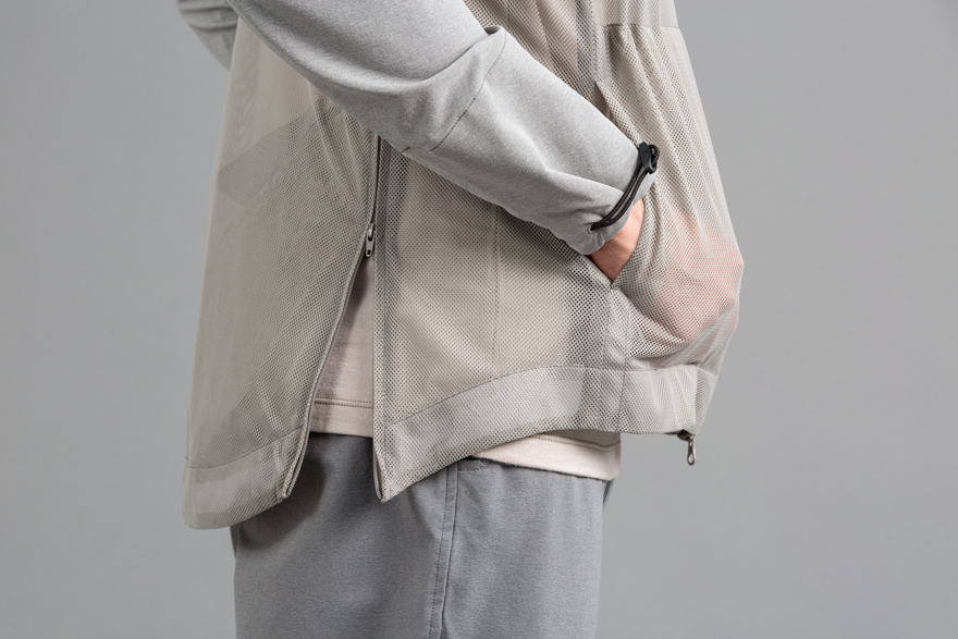 Outlier - Mesh Freeshell (Story, Side-zipper close-up)