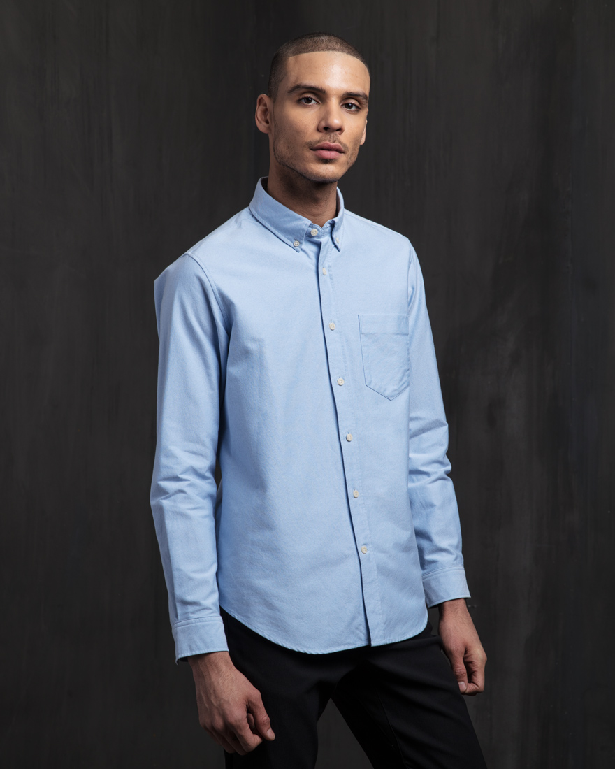 Outlier - NYCO OXFORD (fit, front)