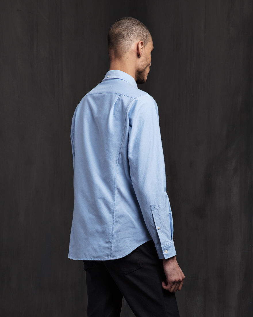 Outlier - NYCO OXFORD (fit, back)