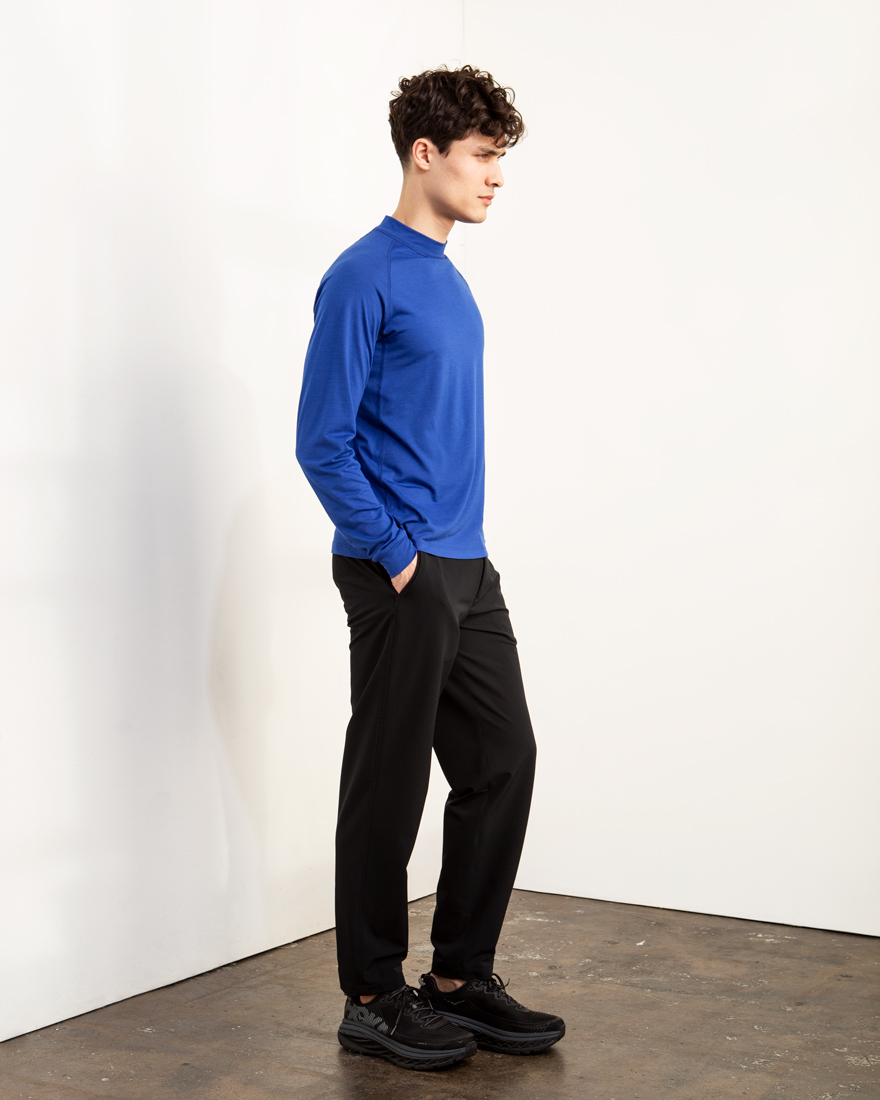 Outlier - Experiment 167 - Runweight Merino Sunneck (fit, side)