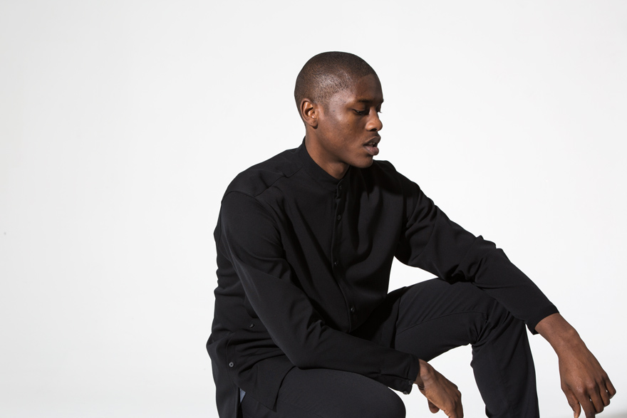 Outlier - S120 A-Vent Shirt (story, crouched)