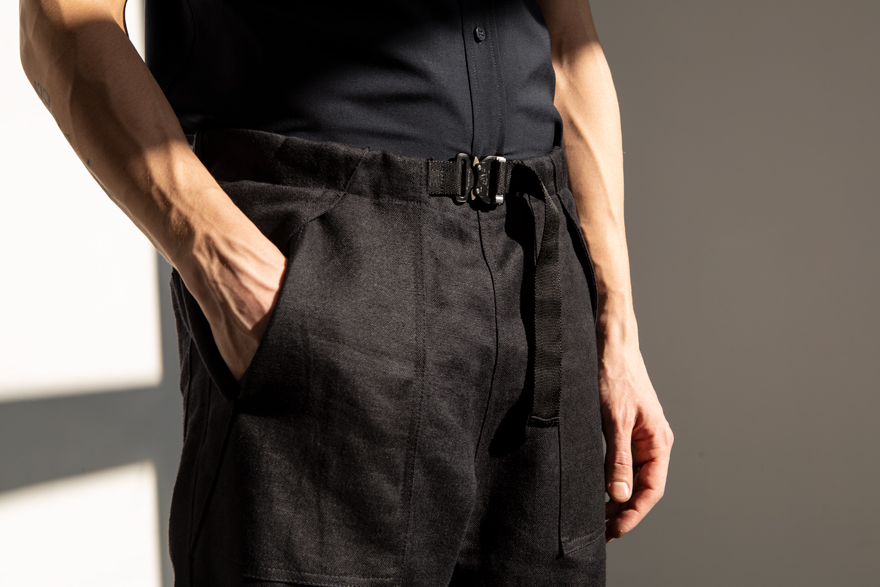 Outlier - Experiment 155 - Stronglinen Adjusts (fits, detail)