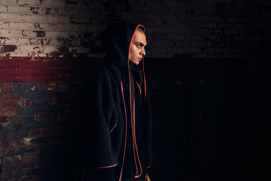 Outlier - Experiment 146 - Strongwool Octoknot (story, side profile)