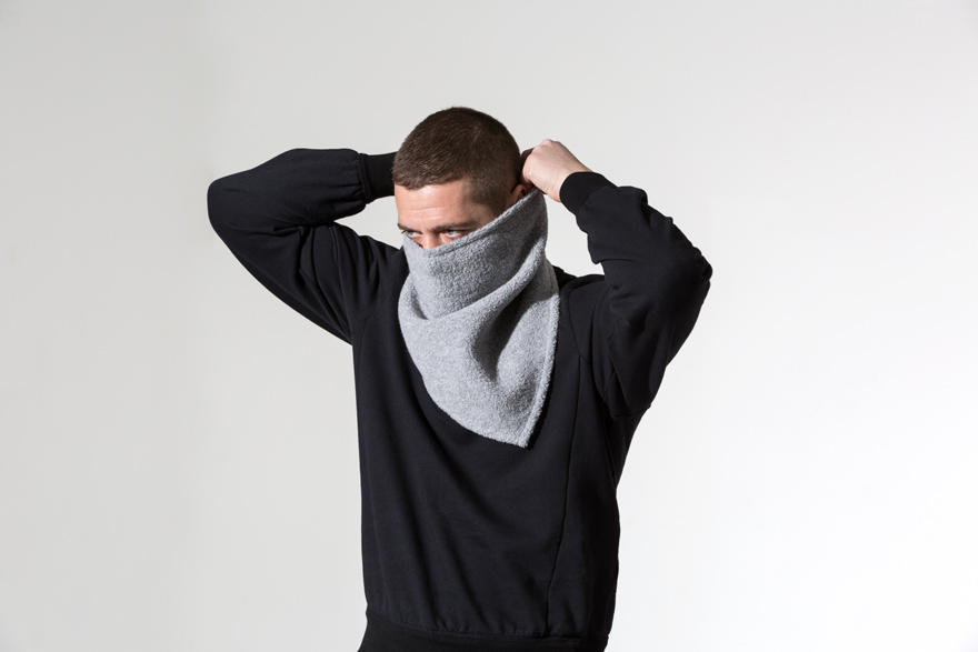 Outlier - Strongwool Snap Bandana (story, arms up)