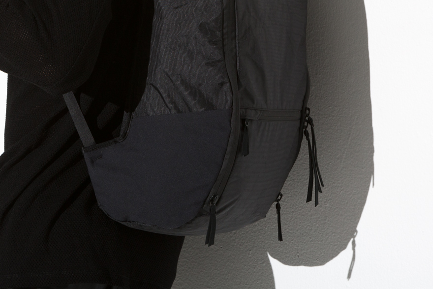 Outlier - Ultrahigh Quadzip (Tri-directional, Story)